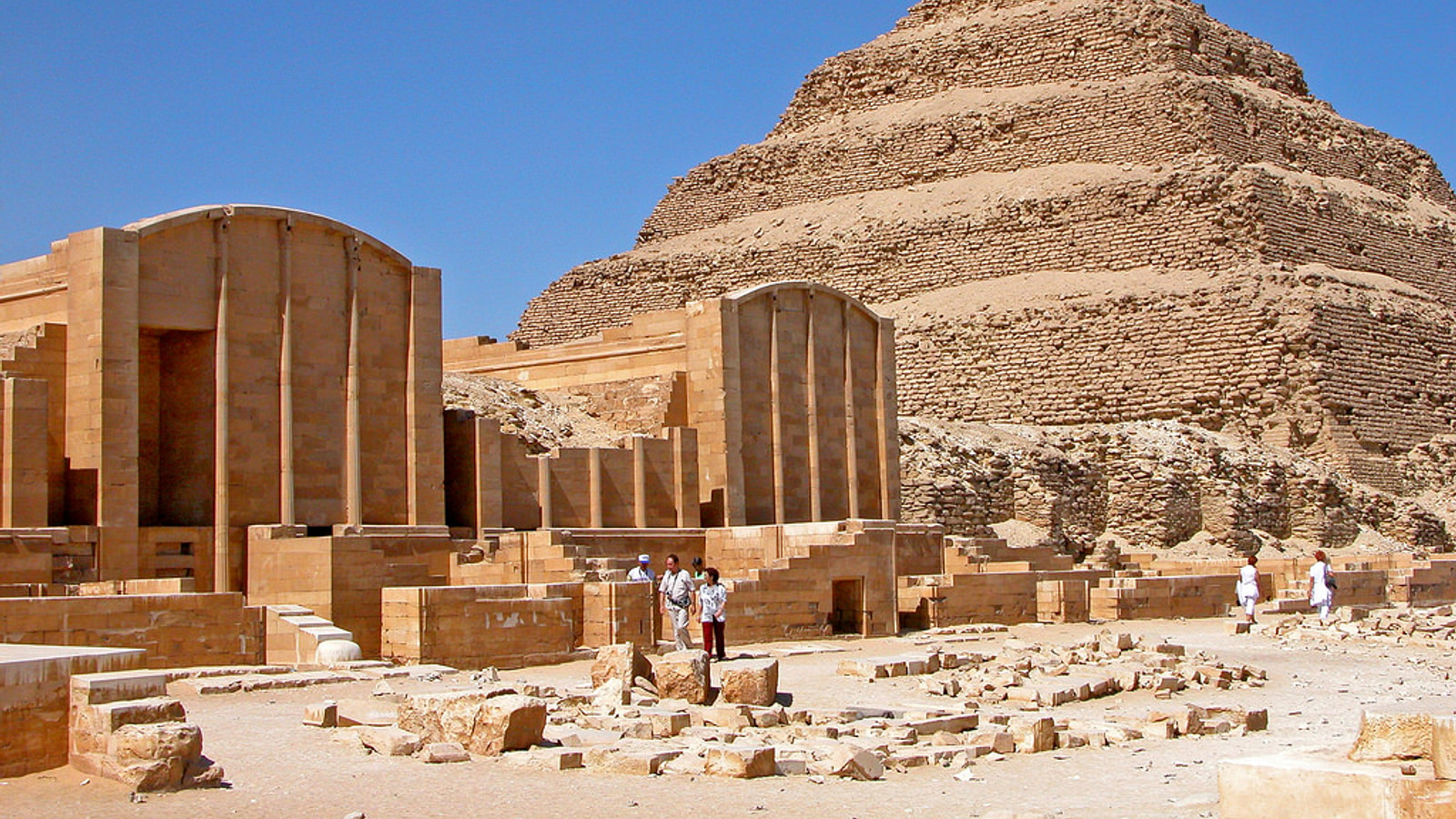 Day 06: 22/04/2025 optional Cairo day tour or free day at hotel