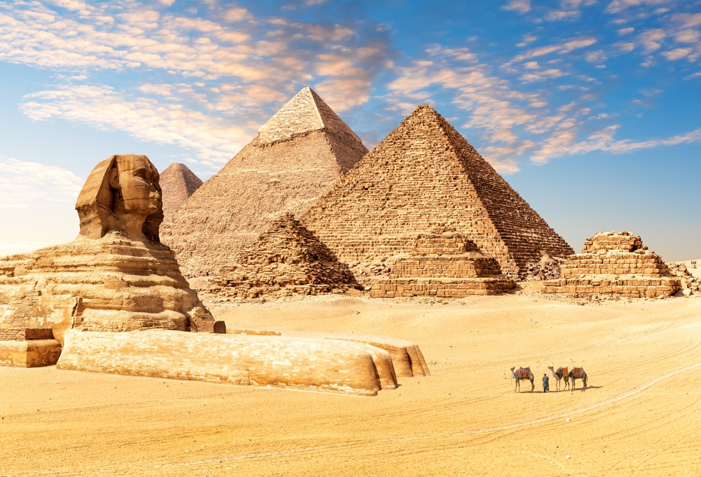 Explore Day Tour at the Pyramids & Egyptian Museum Now